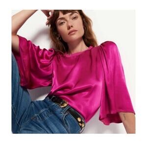 Nation Ltd Donna Bell Sleeve Top in Miss Magenta Size M Satin Shiny Valentines